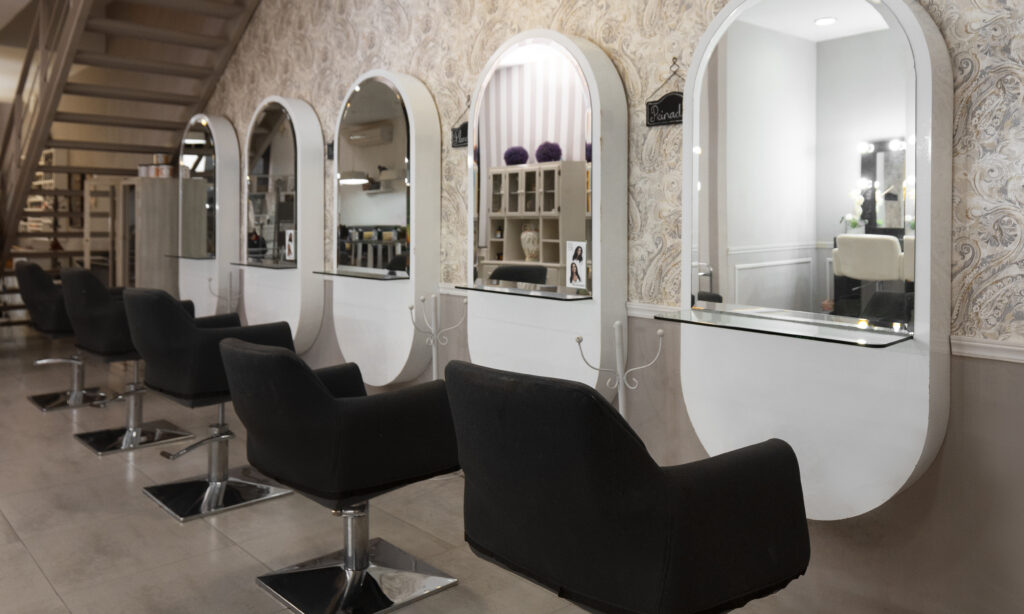 Best Salon in Thalassery- luxeivysalon